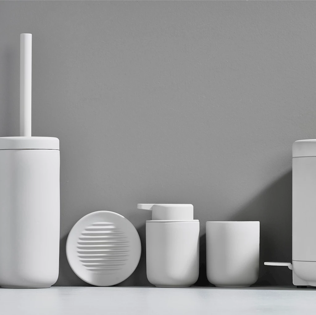 UME tannbørstekrus, hvit matt UME tannbørstekrus, hvit matt